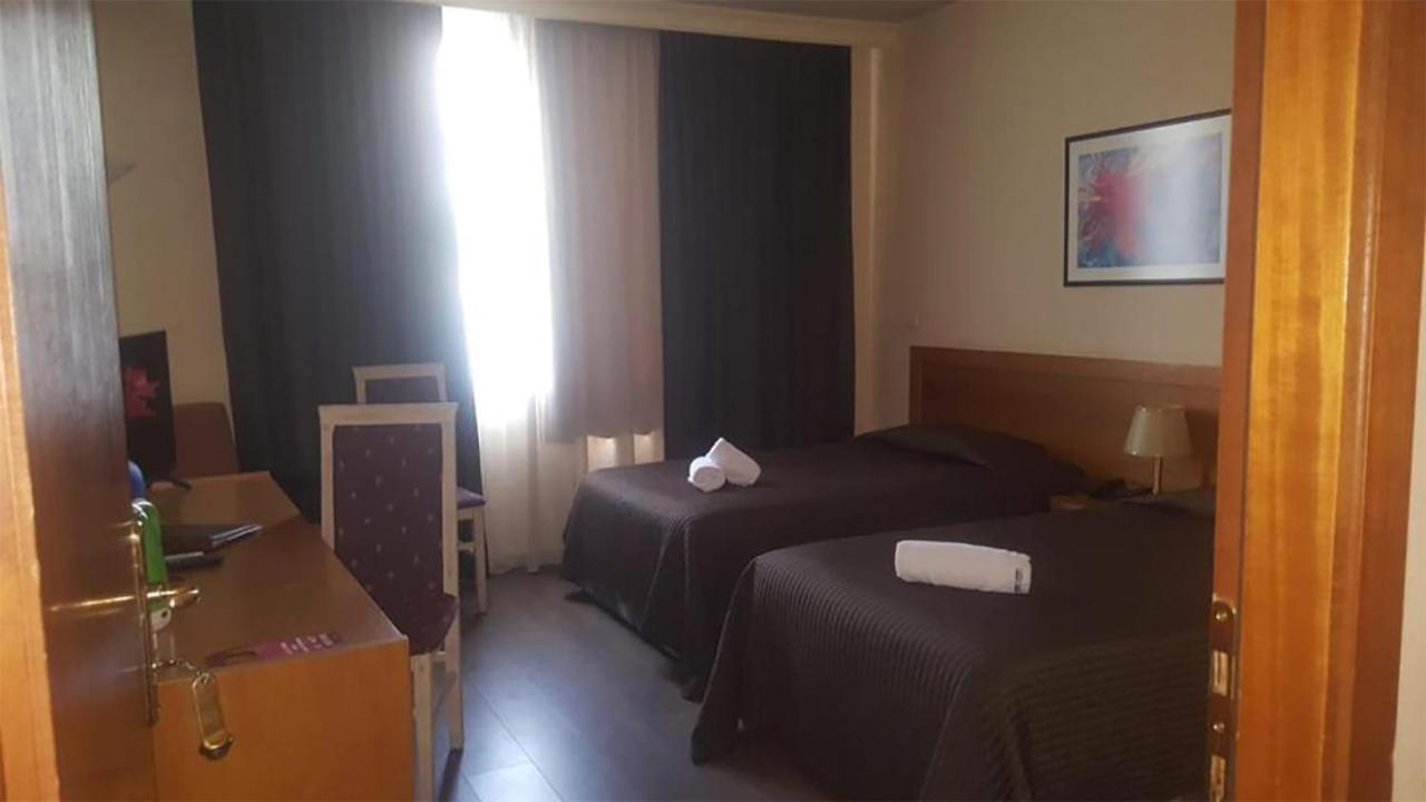 Hotel Doro City Tirana Zewnętrze zdjęcie