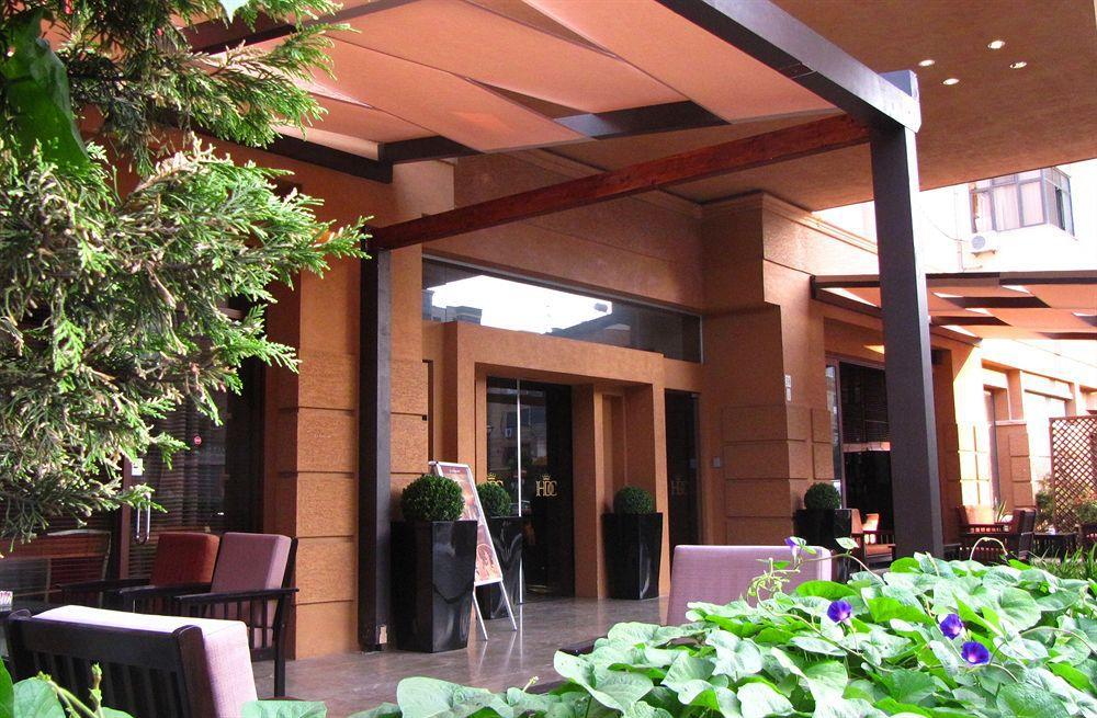 Hotel Doro City Tirana Zewnętrze zdjęcie