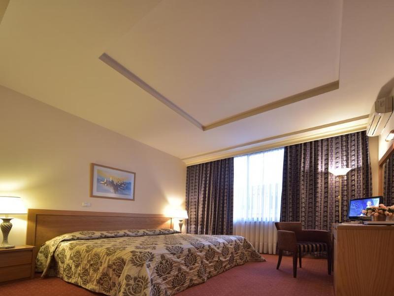 Hotel Doro City Tirana Zewnętrze zdjęcie